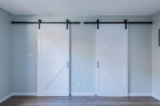 Public 1830 Apartments in Reno, NV - Foto de edificio - Building Photo