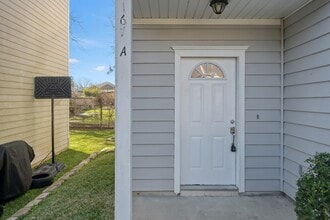 167 Binnacle Ct in Willis, TX - Building Photo - Building Photo