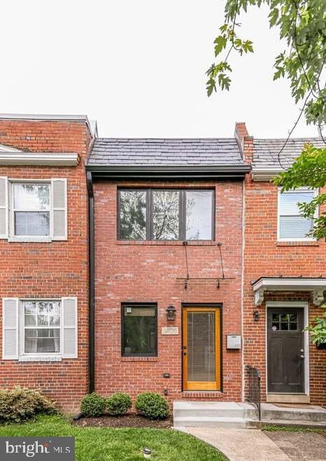 property at 408 N Henry St