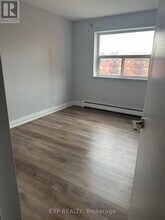 579 Clare Ave in Welland, ON - Building Photo - Building Photo