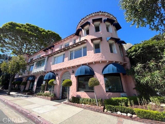 property at 212 N Coast Hwy
