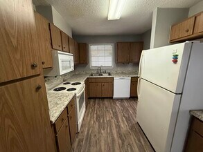 258 N Villas Ct in Tallahassee, FL - Building Photo - Building Photo