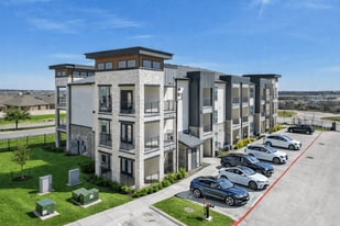 Cavalry at Liberty Hill in Georgetown, TX - Building Photo