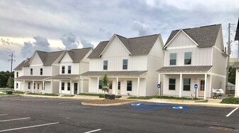 1200 Taylor Cottage Cove in Oxford, MS - Building Photo