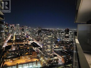 138 Downes St in Toronto, ON - Building Photo - Building Photo