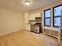 515 W 168th St in New York, NY - Building Photo - Building Photo