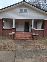 7017 Division Ave in Birmingham, AL - Building Photo
