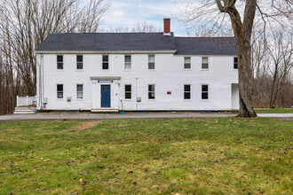 Madbury Apartments in Madbury, NH - Building Photo - Building Photo