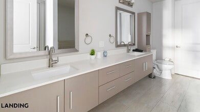 1414 Wood Hollow Dr, Unit 533 in Houston, TX - Building Photo - Building Photo