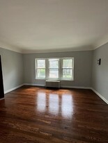 4150 Kirk St in Skokie, IL - Building Photo