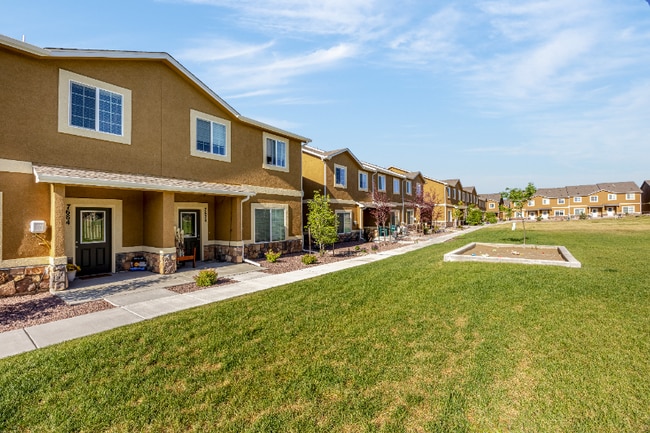 7684 Sand Lake Heights in Colorado Springs, CO - Building Photo - Building Photo