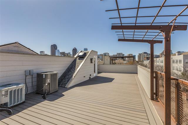 2339 Clark St in Dallas, TX - Building Photo - Building Photo