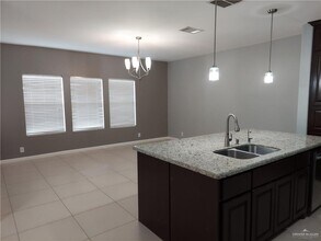 2517 Seton St in Edinburg, TX - Building Photo - Building Photo