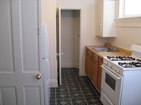 912 N 10th St, Unit #1 in Lafayette, IN - Building Photo