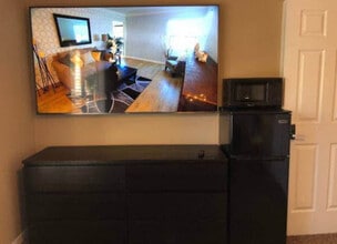 1310 Daytona Ave in Daytona Beach, FL - Building Photo - Building Photo