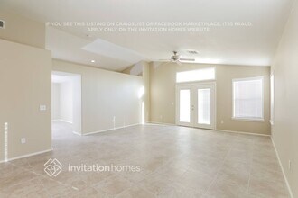 10502 W Windsor Blvd in Glendale, AZ - Foto de edificio - Building Photo