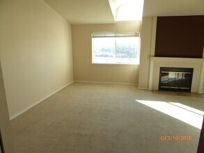 3809 131st Ln SE in Bellevue, WA - Building Photo - Building Photo