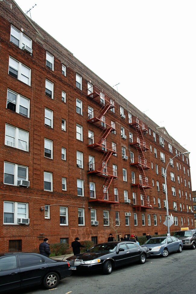 1890 East 5th Street