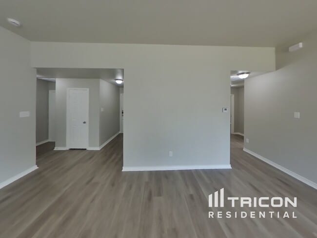 313 Cedar Dr in Garland, TX - Building Photo - Building Photo