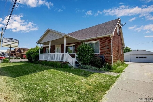 property at 2665 Harlem Rd