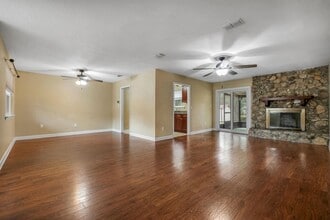 5831 Split Oak Ln in Tallahassee, FL - Building Photo - Building Photo
