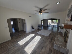 6614 E Juniper Ave in Scottsdale, AZ - Building Photo - Building Photo