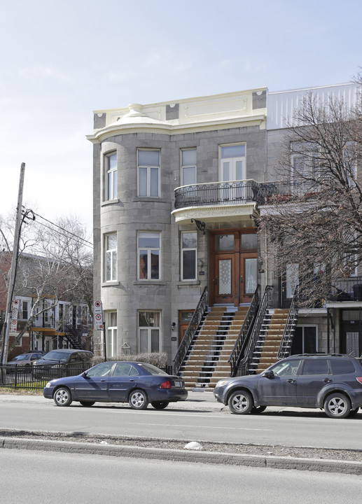 161-167 Saint-Joseph E in Montréal, QC - Building Photo