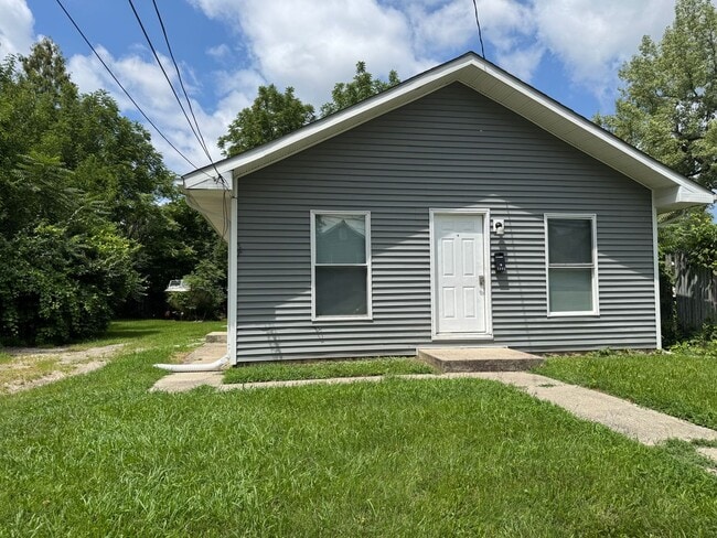 property at 1462 Harvard Ave
