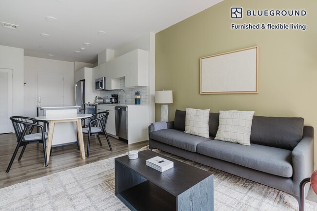 50 Salt St in Revere, MA - Foto de edificio - Building Photo