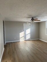 3712 Legion Dr in Gibsonia, PA - Foto de edificio - Building Photo