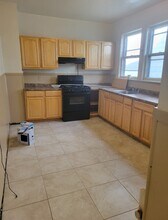 82 Smith St, Unit #2 in Newark, NJ - Foto de edificio - Building Photo