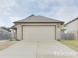 11151 N Lake Mist Ln in Willis, TX - Building Photo