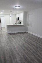 551 NW 2nd St in Florida City, FL - Building Photo - Building Photo