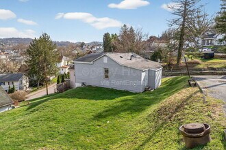 134 Quincey St in Mount Clare, WV - Building Photo - Building Photo