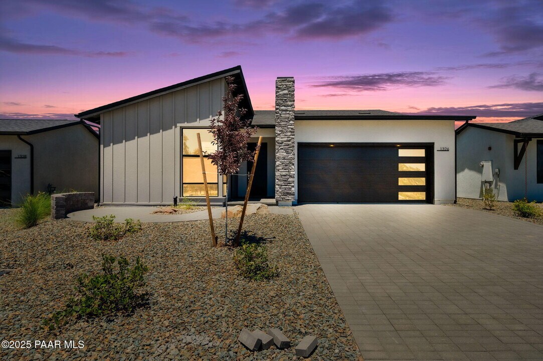 1326 Rockwood Dr in Prescott, AZ - Building Photo