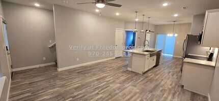 2463 Flat Top Ln in Grand Junction, CO - Foto de edificio - Building Photo