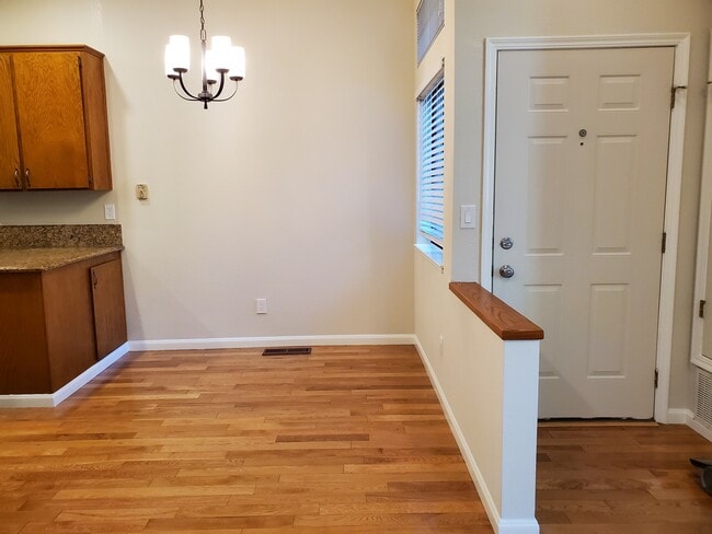 2072 Fostoria Cir, Unit 2072 Fostoria Circle in Danville, CA - Foto de edificio - Building Photo