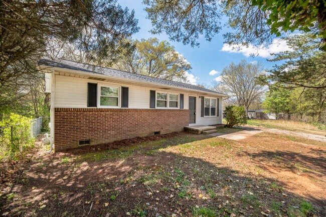 255 Hall Ave NW in Concord, NC - Building Photo - Building Photo