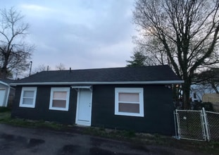 93 E Moler St in Columbus, OH - Building Photo - Building Photo