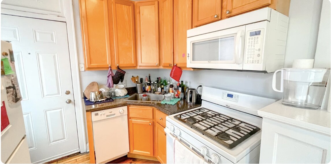 1400 N Honore St, Unit 2 in Chicago, IL - Building Photo