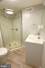 5314 Larochelle Dr in Alexandria, VA - Building Photo - Building Photo