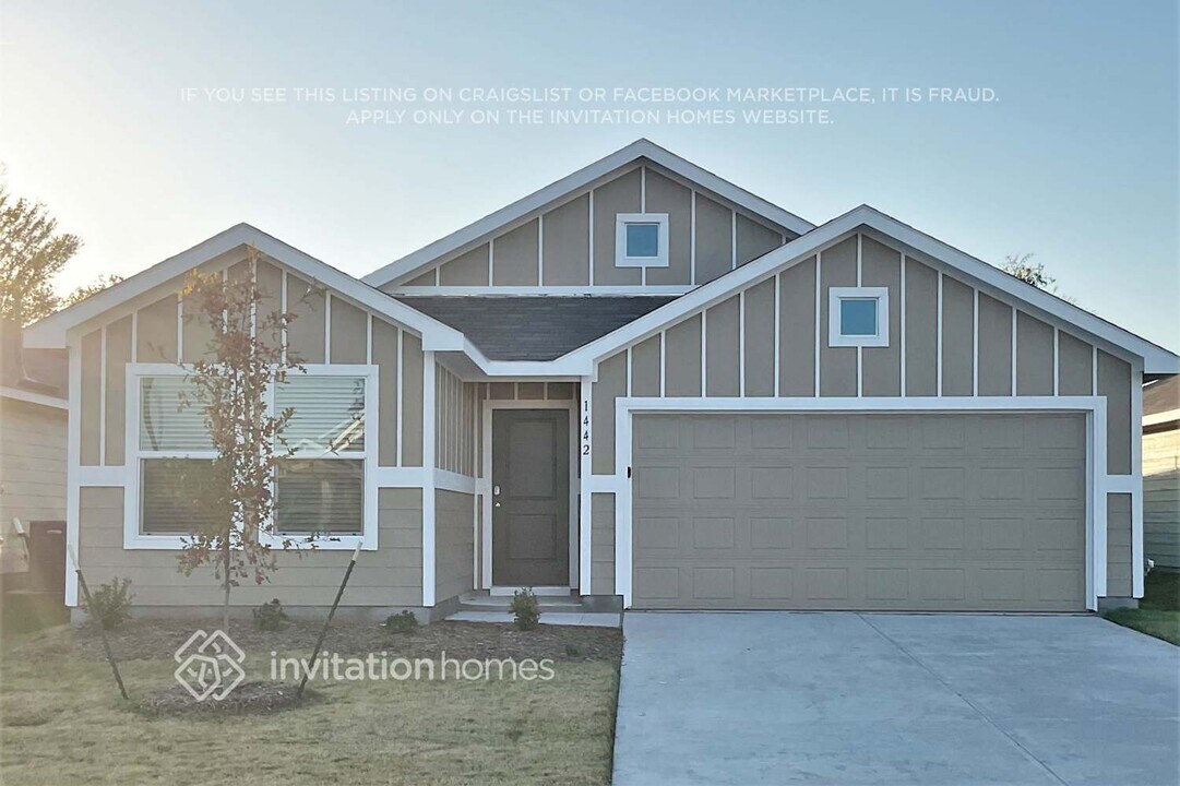 1442 Cherrybark Dr in Princeton, TX - Building Photo