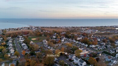 8 Millard St in Fairfield, CT - Building Photo - Building Photo