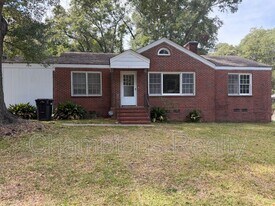 127 Mc Cartha Dr in Columbus, GA - Building Photo