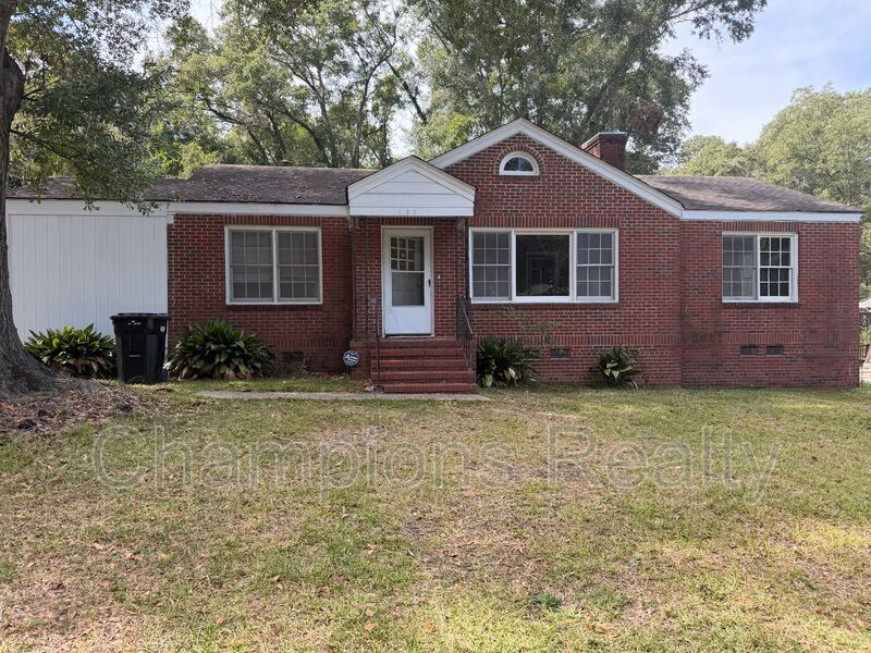 127 Mc Cartha Dr in Columbus, GA - Building Photo