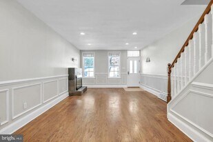 719 N Uber St in Philadelphia, PA - Building Photo