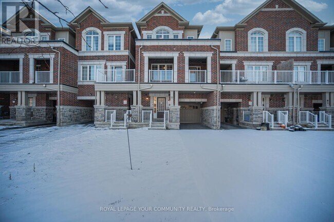 77 Ness Dr in Richmond Hill, ON - Building Photo - Building Photo