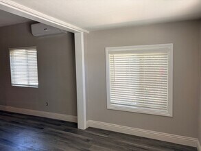 512 S Belle Ave, Unit #3 in Corona, CA - Foto de edificio - Building Photo