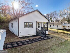 125 Roosevelt St in Cartersville, GA - Building Photo