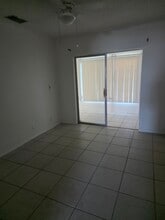 1 Abbey Ln, Unit 204 in Delray Beach, FL - Building Photo - Building Photo